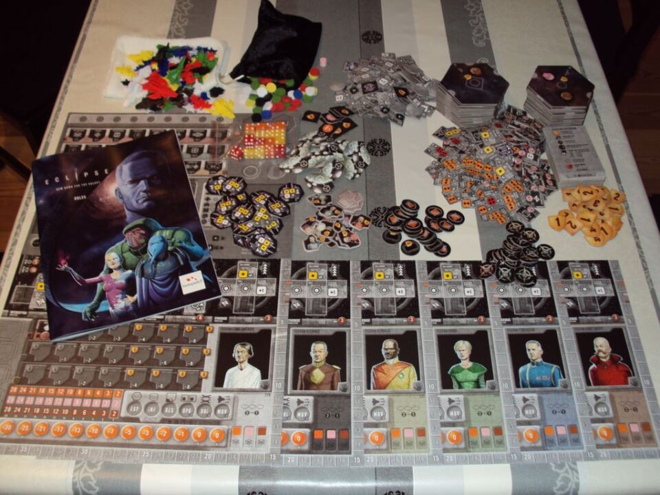 Eclipse: New Dawn for the Galaxy - Unboxing Eclipse 5/5 - Credit: retaliator666