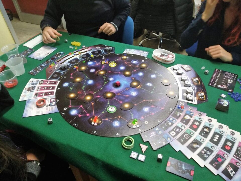 Pulsar 2849 - tutorial game. table too small for this empty space - Credit: UtterMarcus