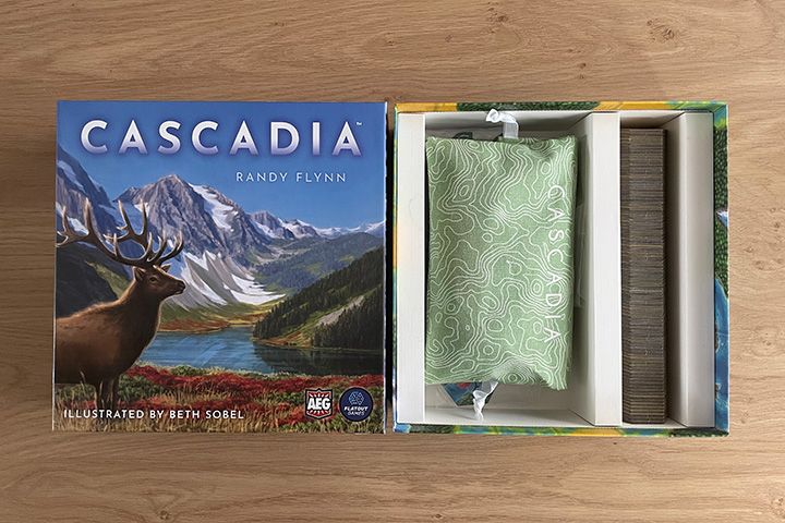 Cascadia - The original insert does the job of neatly storiing all the tiles. - Credit: singlemeeple