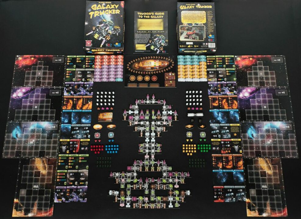 Galaxy Trucker - Galaxy Trucker, English Second Edition with Spiele Hit Mark, components - Credit: FortyOne