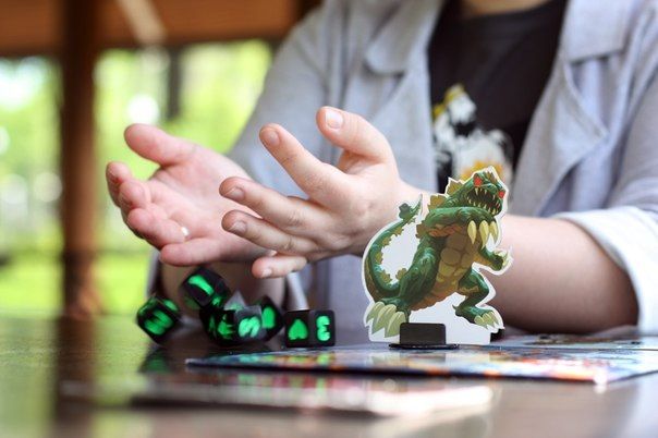 King of Tokyo - Rolling dices - Credit: siberianhusky