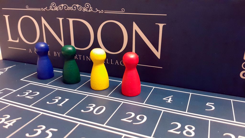 London (Second Edition) - The pawns - Credit: fabiofiol