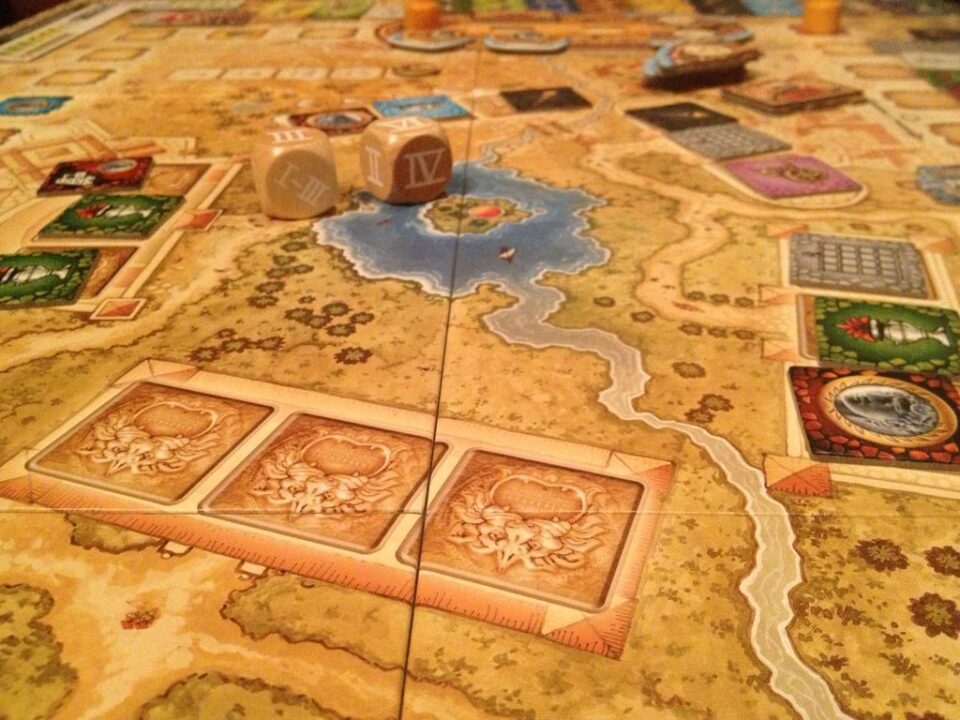 Colosseum - Markets of the game with the tiles. You can also see the dices and the really good board. - Credit: Morillas