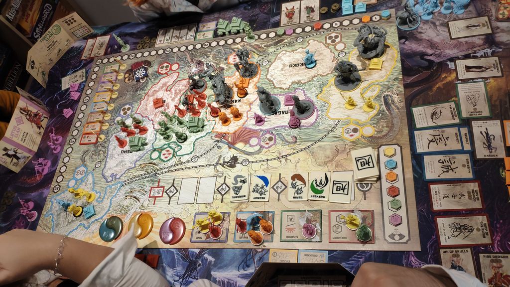 Rising Sun - The table was crowded with dangerous monsters! - Credit: Akupro