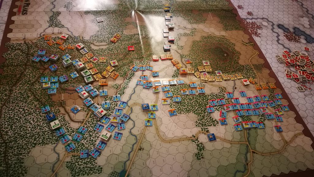 Twin Peaks - Scen afternoon attack: end turn one - Credit: lorodal_66