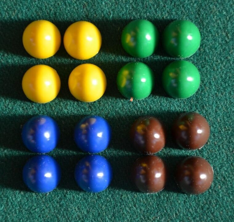 Patolli - Pieces - Credit: FedrikElassar