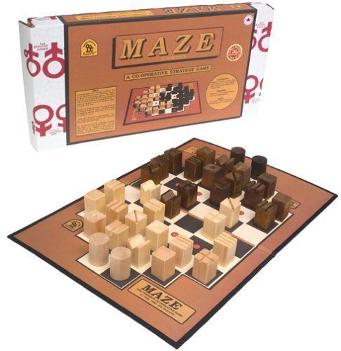 Maze - game overview - Credit: Groteka