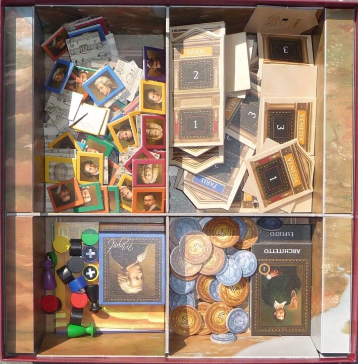 Opera - Inside the box - Credit: fabricefab