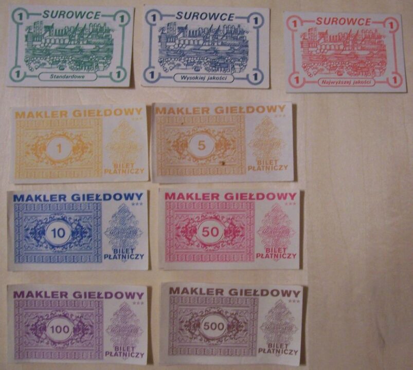 Executive Decision - Polish edition resource cards and money - Credit: justrag